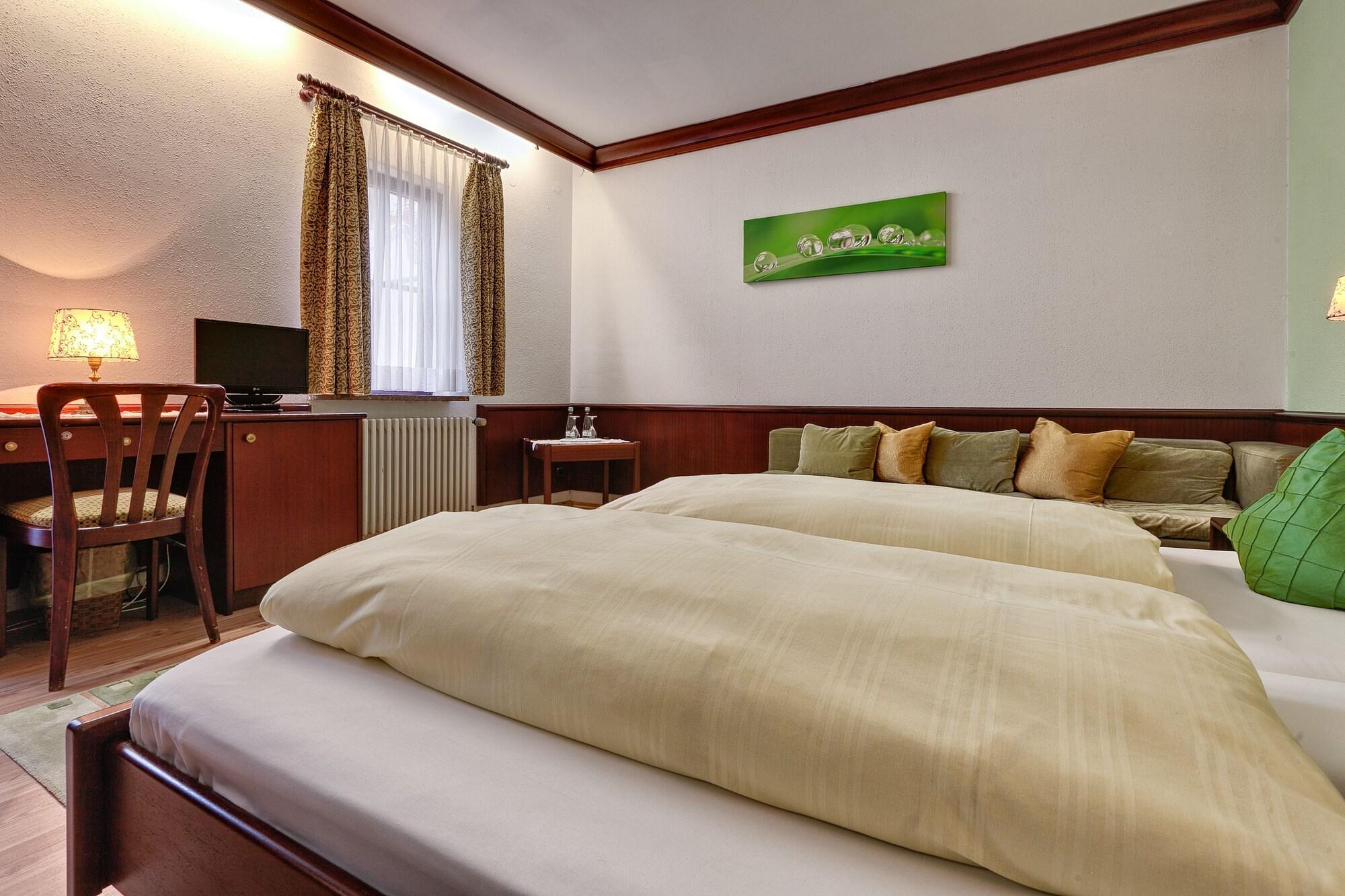 Hotel Lamm レムスハルデン エクステリア 写真